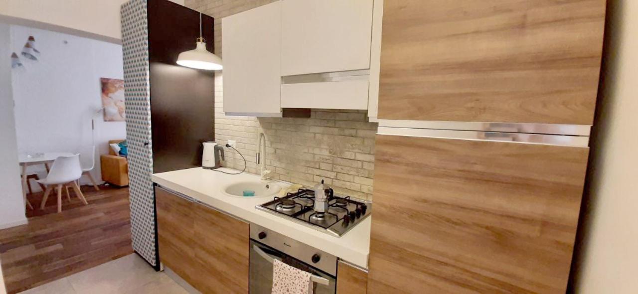 Cheerful Flat In Funky Rome Apartment Exterior foto