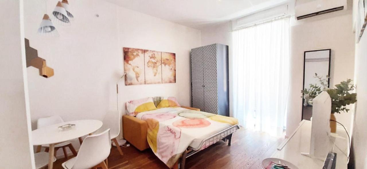 Cheerful Flat In Funky Rome Apartment Exterior foto